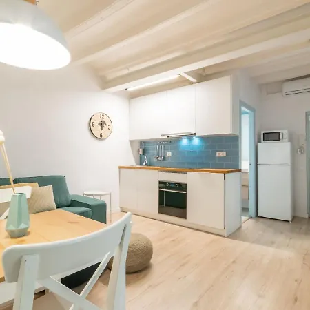 Amazing Flat In Barceloneta With Private Terrace 2-2 Apartment *