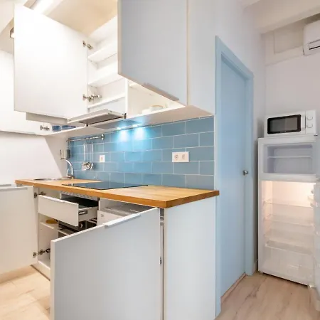 Amazing Flat In Barceloneta With Private Terrace 2-2